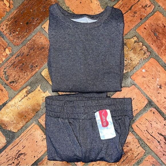 Shimmer Jogger Set BCG - Picture 2 of 7